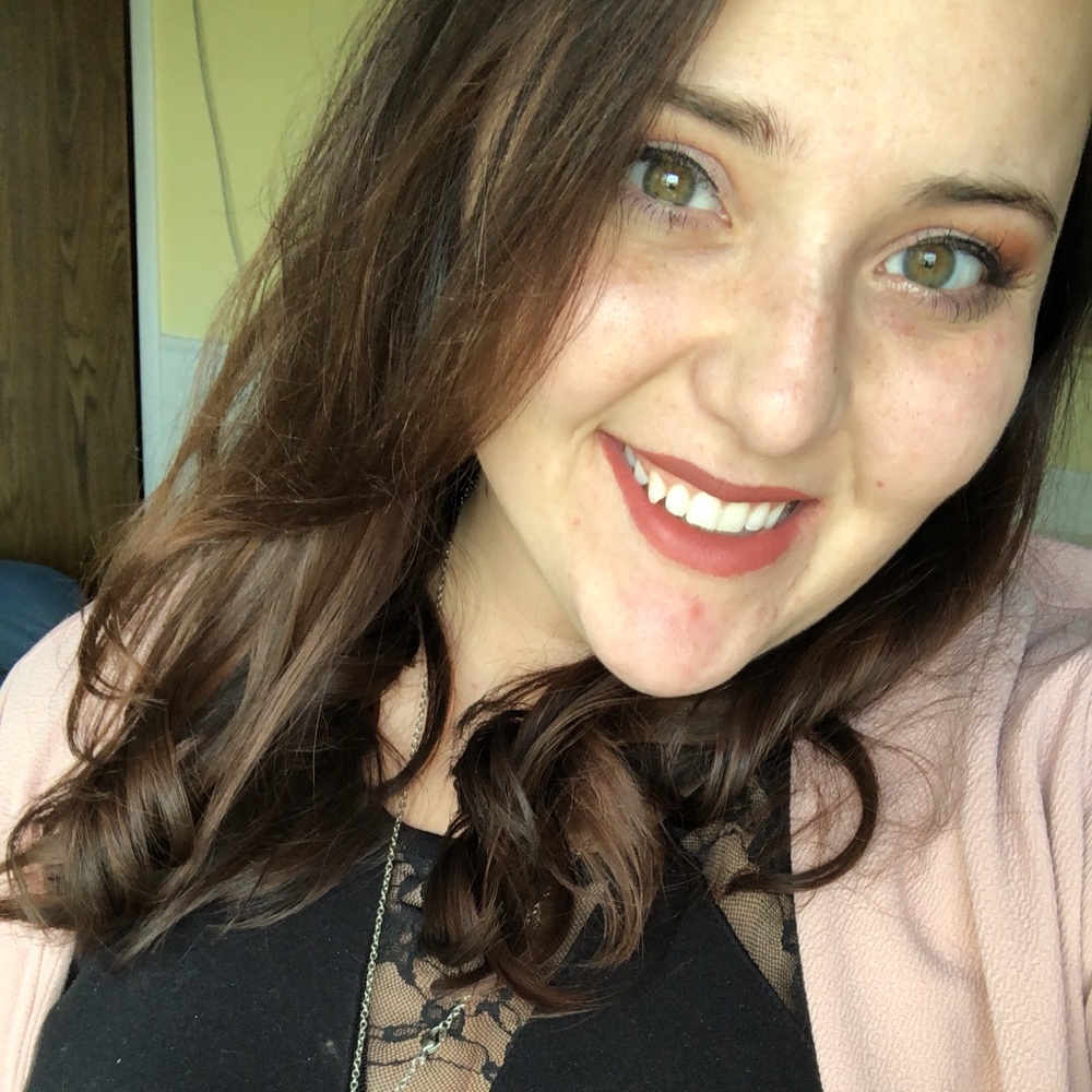 Meet your Posher, Allison